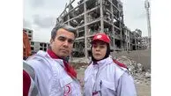 بیرون کشیدن جسد نوزاد ۲۰ روزه از زیر آوار تا نجات سرباز / ۲۶ روز امداد بی‌وقفه تازه و عروس داماد هلال احمری در قلب جنگ 
