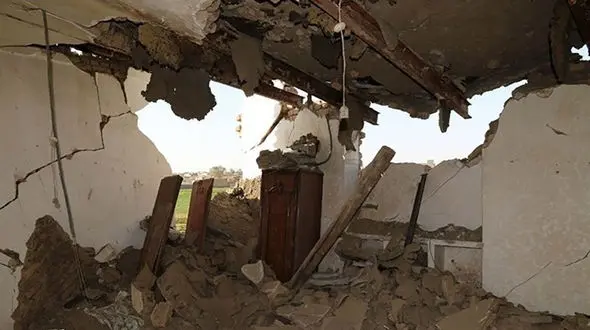 ارتباط زلزله خوی با خشک شدن دریاچه ارومیه / مردم آذربایجان غربی تا چند هفته منتظر پس لرزه باشند