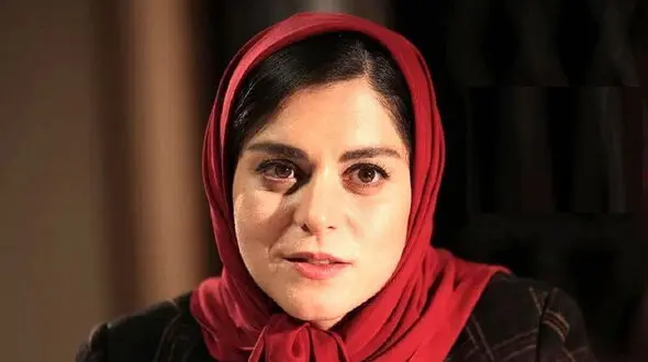 فیلم آواز باشکوه غزل شاکری  در مصاحبه با هوشنگ گلمکانی ! / خانم بازیگر مبهوتتان می کند !