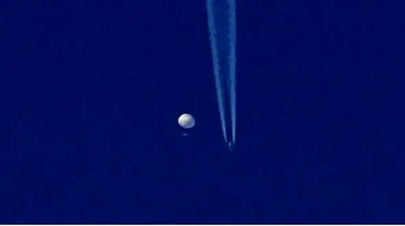 ارتش آمریکا از رهگیری یک بالن مرموز دیگر خبر داد