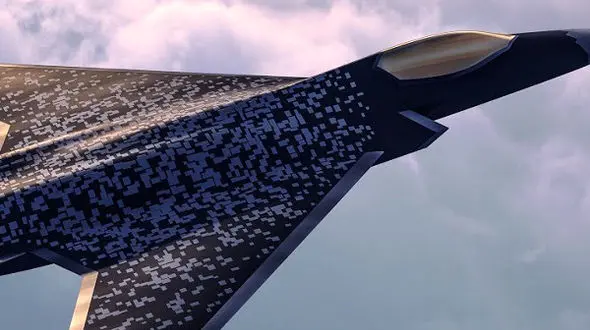 از شوخی با دزد موبایل تا فرود جنگنده چینی