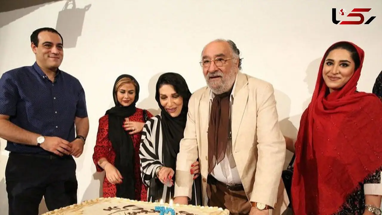 داریوش ارجمند : عروسم یاسمینا در دفتر من با پسرم آشنا شد .... تحصیلکرده امریکاست و من باباشو ... دخترم خانم دکتره اونم از مالزی ... / عروسم شاگردم بود و همون موقع ....