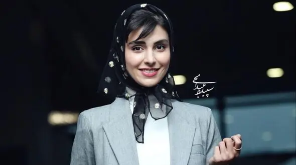 بیوگرافی لاله مرزبان، آفرین سریال آنام؛ از تحصیل در رشته حسابداری تا داشتن خواهری به نام سُها +عکس‌های جذاب