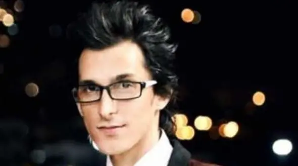 دانلود آهنگ  عاشقانه مرتضی پاشایی که دختر و پسرا را دیوانه خود کرد !  / آواز  دیوونه از تو محاله که دل بکنه !