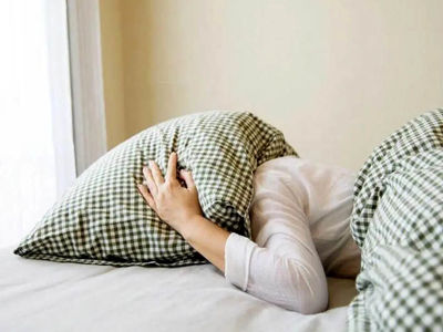 کم‌ خوابی چیست؟ / راه‌های مقابله با کم‌ خوابی + عوارض کم خوابی