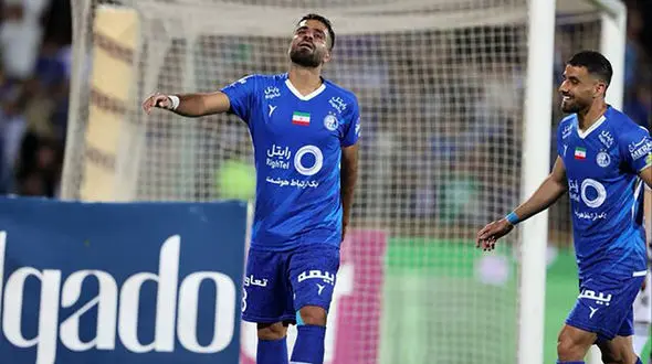 رفت و برگشت یک روزه مرادمند به استقلال