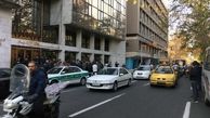 تجمع پیمانکاران شهرداری در جلوی ساختمان بهشت + تصاویر