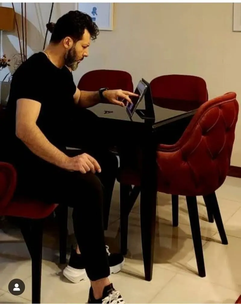 مبلمان مجید واشقانی