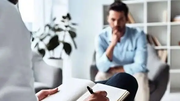 چرا یک چهارم ایرانی‌ ها به اختلالات روانپزشکی مبتلا هستند؟
