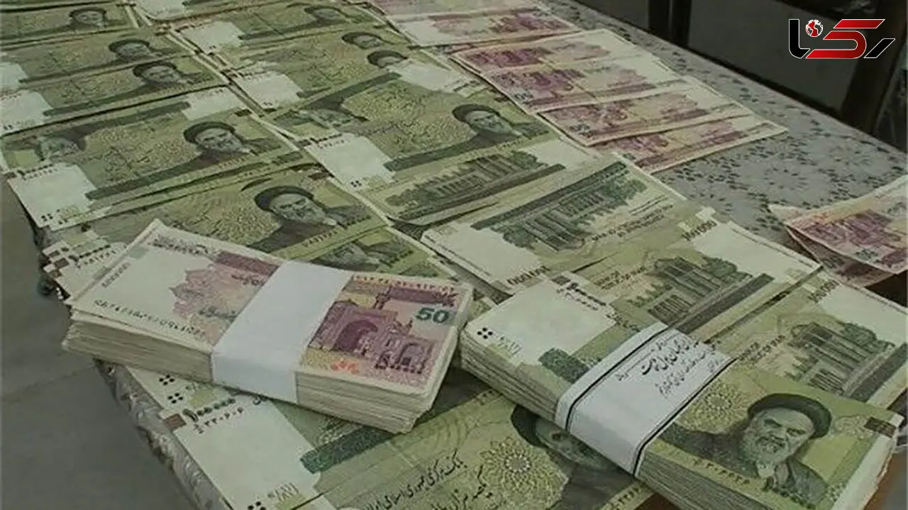 بازداشت 2 کارمند متخلف در کرج