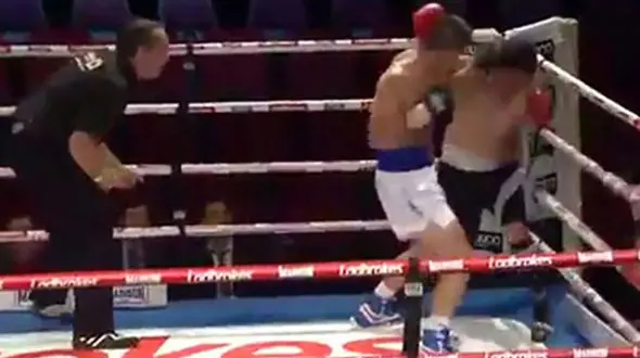 لحظه ضربه مغزی شدن یک ورزشکار در حین مسابقه +تصاویر 