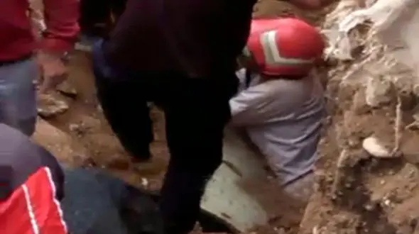 ریزش خط لوله انتقال گاز جاده سد دز/ کارگر ۴۵ ساله فوت کرد