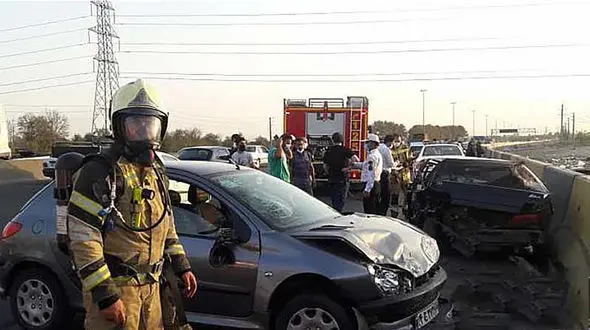 مرگ یک نفر در تصادف آزادراه تهران ساوه + عکس