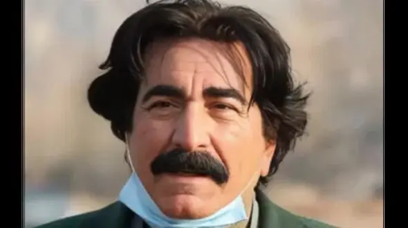 اولین عکس  همسر زیبا و کم سن کیوان در نون خ  ! / فاصله سنی فاحش سیروس میمنت با زن موبلوندش !