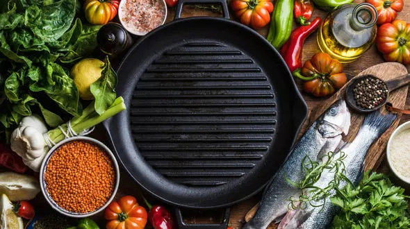 نحوه تمیز کردن ظروف چدنی