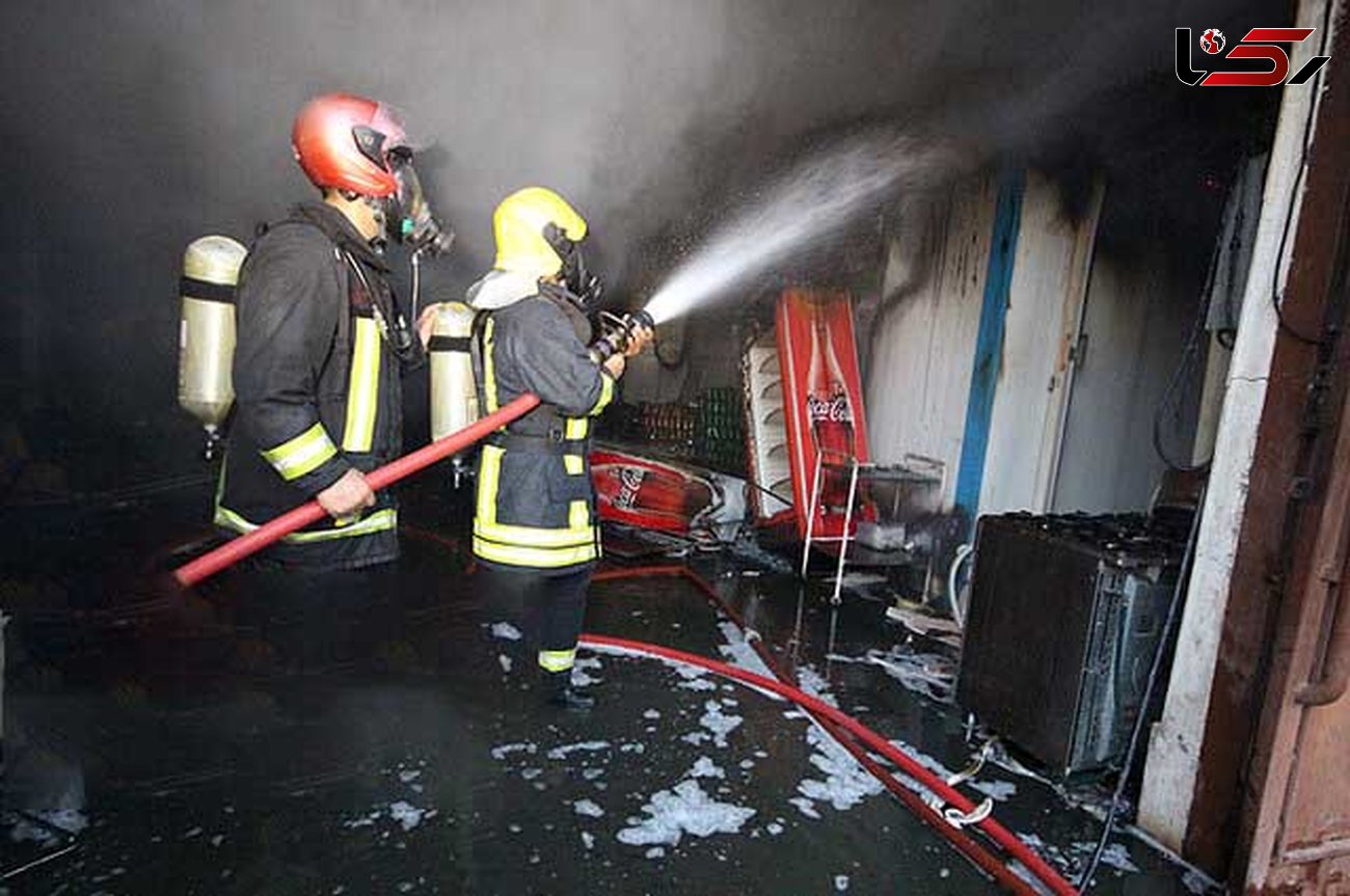 مهار آتش‌سوزی وحشتناک درمانگاه شهرک توحید بندرعباس 