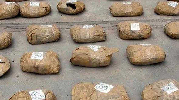 ناکامی قاچاقچی درانتقال مواد مخدر / دستگیری در کرمانشاه