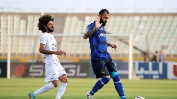 کدام بازیکن استقلال دربی پایتخت را از دست داد ؟