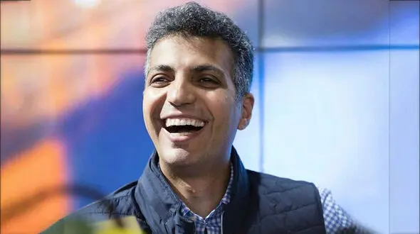 آغاز لیگ برتر انگلیس را با گزارش عادل فردوسی‌پور تماشا کنید