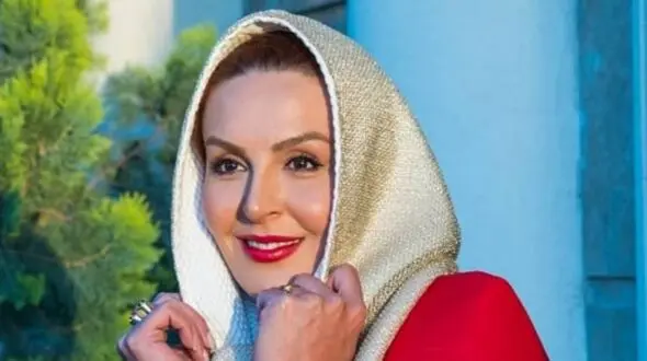 فیلم / آزیتا ترکاشوند بازیگر : سر وطن فروش ها را باید از تن جدا کرد  / با هر چیزی معامله میشه جز ایران !