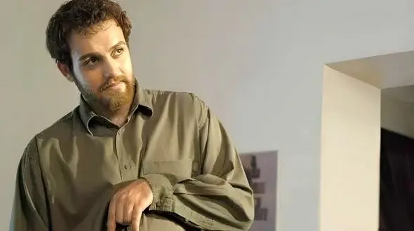 تصاویری از استایل شیک حامد کمیلی بازیگر سریال اغما در اکران یک فیلم / چه قدر پیر شده!