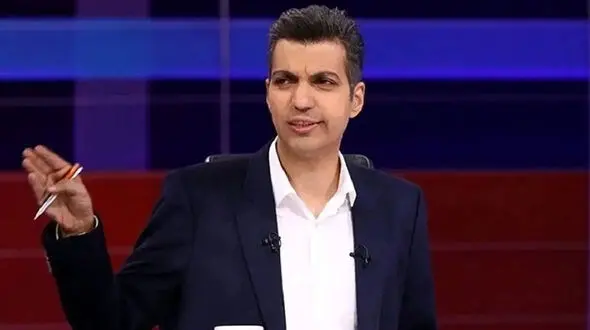 عجیب ترین سکانس عادل فردوسی پور در کنسرت خواننده مشهور/چه بغضی کرده عادل!!!+فیلم