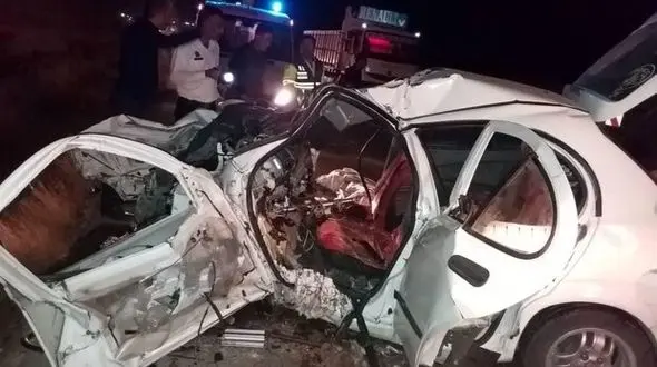 مرگ تلخ 3 مسافر شیرازی در تصادف تیبا با نیسان+ عکس