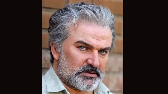 ویدیوی دیده نشده از صحنه قتل مهدی سلطانی به دست مهراوه شریفی‌نیا؛ آزیتا حاجیان قتل رو گردن گرفت! / سکانسی از سریال «کیمیا» و کشته شدن مامور ساواک