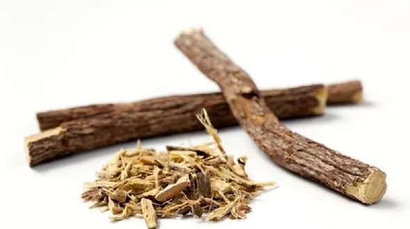 شفاف کننده گیاهی برای پوست های تیره