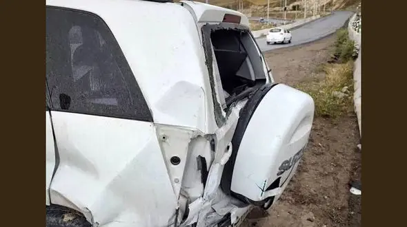 واژگونی خودرو باعث مرگ پزشک نوشهری شد