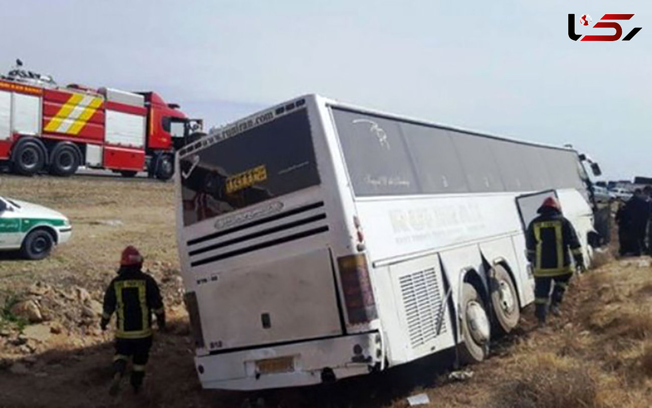 تصادف مرگبار در اتوبان زنجان / واژگونی اتوبوس با 10 کشته و 11 مجروح / 5 صبح امروز رخ داد