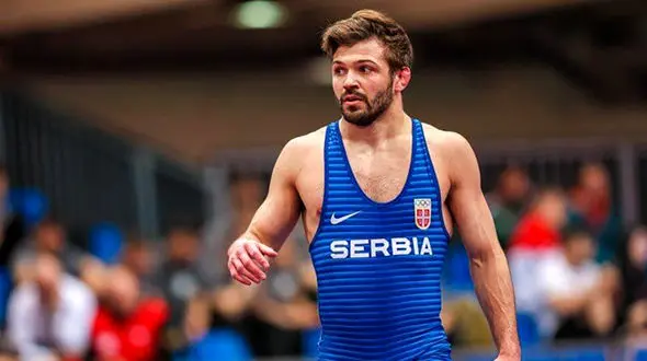 شوک به کشتی المپیک/ مدعی قهرمانی رباط داد