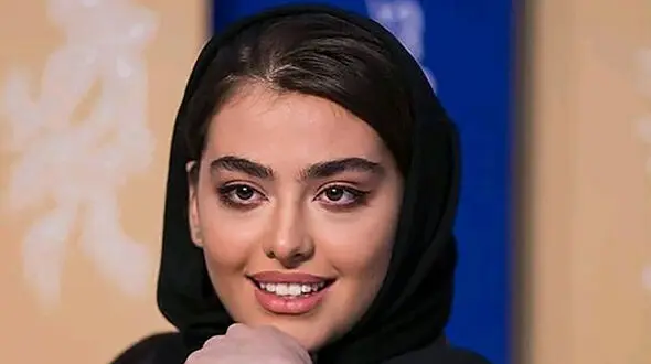 عکس سفر زمان / «ریحانه پارسا» در کنار «مهدی سلطانی» در اتاق گریم سریال «پدر» /  سال 97