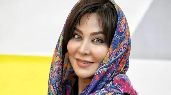 فقیهه سلطانی ۵۲ ساله شد؛ نگاهی به زندگی و کارنامه بازیگر «روسری آبی»