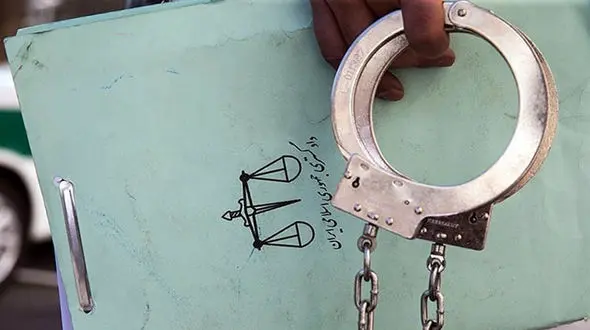 کارمند یک خودروساز بزرگ از 100 نفر کلاهبرداری کرد