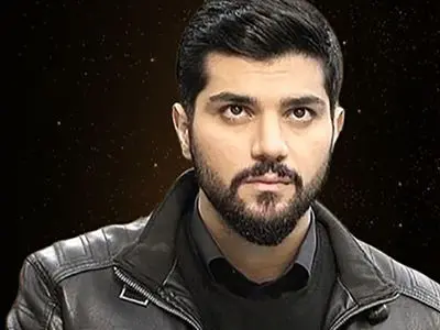 فیلم/ سینا مهراد بازیگر سریال بدنام : دو ماه است نخندیده ام؛ اگر می دانستم نمازم را مسخره می کنند آن عکس را منتشر نمی کردم 