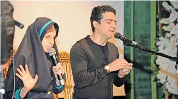 تصاویر هم خوانی همایون شجریان و دختر کم توان فضای مجازی را درنوردید+ عکس

