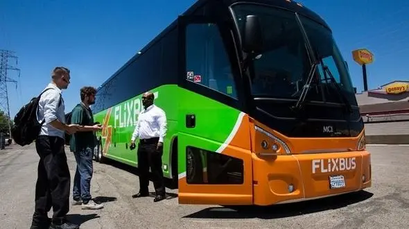 اتوبوس های بین شهری به هدست ارزان قیمت مجهز می شوند