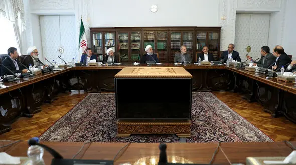 سرمایه گذاران خارجی در ایران اقامت 5 ساله می گیرند !