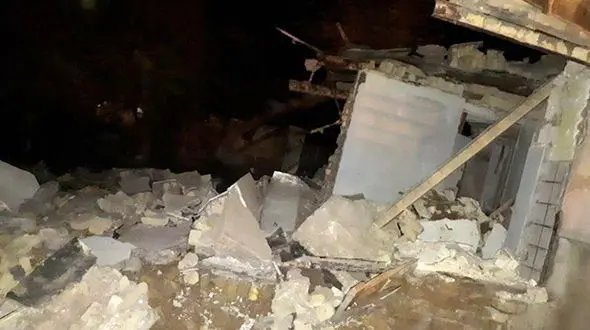 نشت گاز موجب انفجار و حریق منزل مسکونی در بندر امام خمینی(ره) شد+ تصاویر 