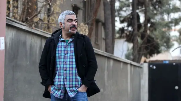 سروش صحت از رازهای لیسانسه‎ها گفت / تفاوت سن پدر و پسر کمتر از ده سال بود!