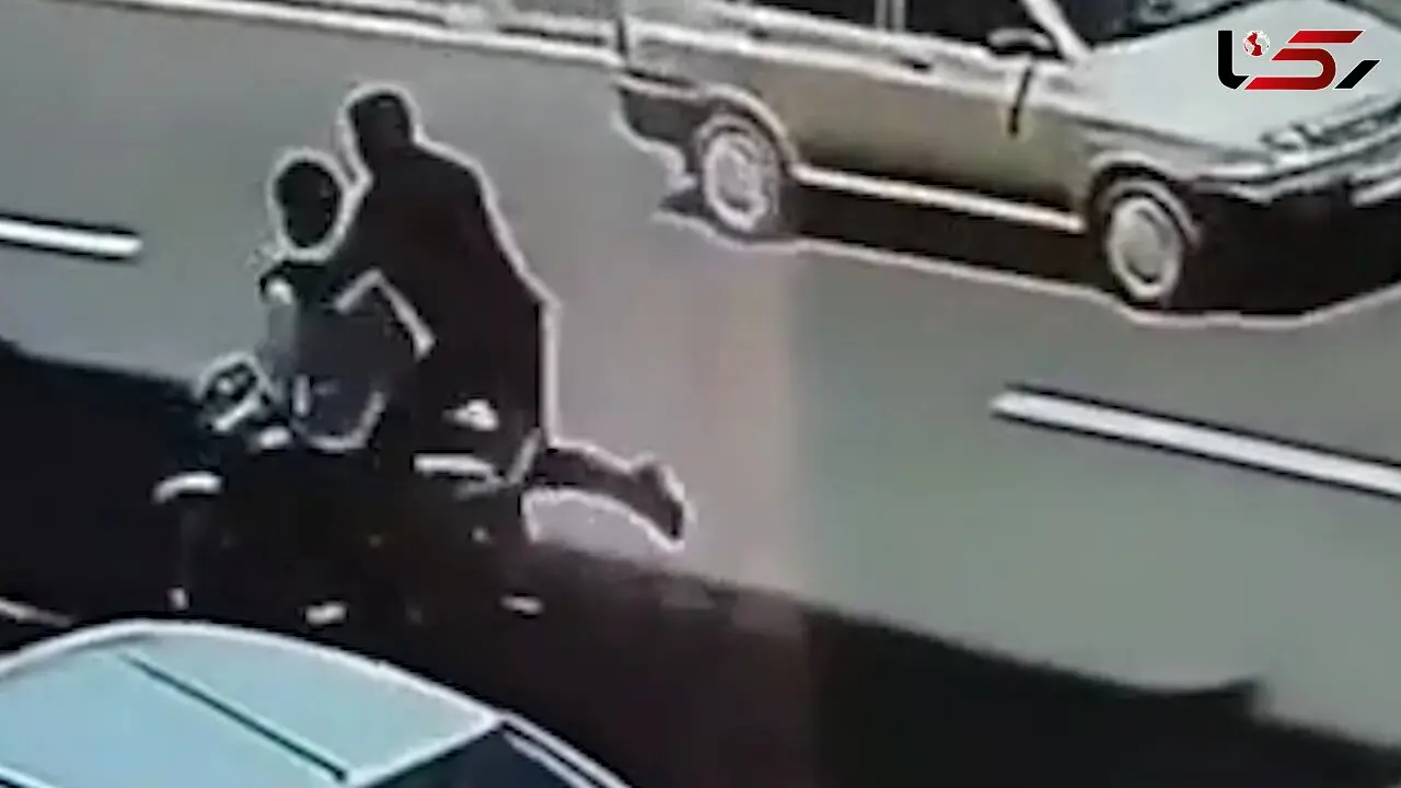 فیلم لحظه سرقت گوشی در جنت آباد تهران 