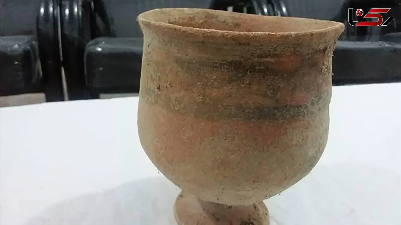 پرت کردن گنج 200 میلیاردی روی ساحل جزیره ای در جنوب ایران / این کوزه برای دوره اشکانیان بود + عکس و  جزییات