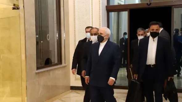 ظریف وارد دوشنبه پایتخت تاجیکستان شد