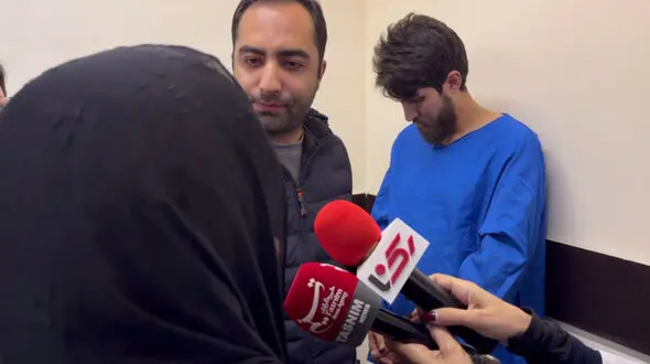 خواستگاری مرد هزارچهره با پدر و مادر قلابی + فیلم رو در رویی متهم با مادر دختر