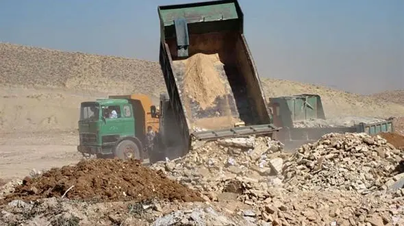 پاکسازی ۳۵ هزار تن نخاله ساختمانی در حاشیه آزادراه تهران، قم