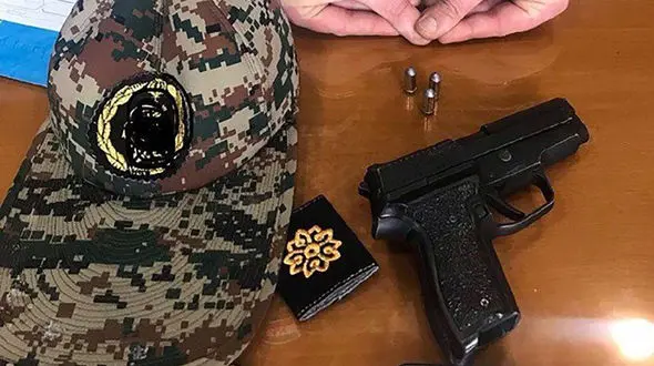 مردی در لباس پلیس سراغ سوژه هایش می رفت و پول به جیب می زد / در تبریز رخ داد