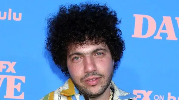 بنی بلانکو چیکاره است که سلنا گومز عاشقش شده؟+ ثروت و شغل