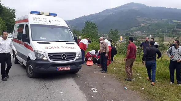 عکس / انتقال جنازه زن مازندرانی از این صحنه به سردخانه 