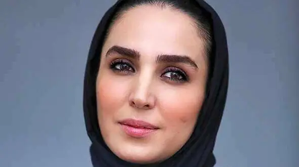 تیپ شیک بازیگر نجلا در کنسرت آقای خواننده
